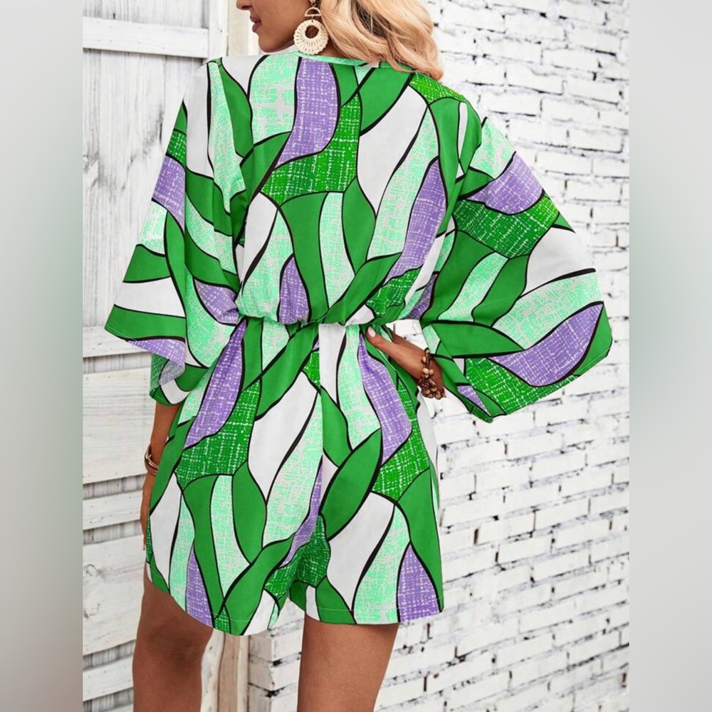 ⭐️ Shein Drawstring Romper Drawstring Waist - Picture 2 of 3